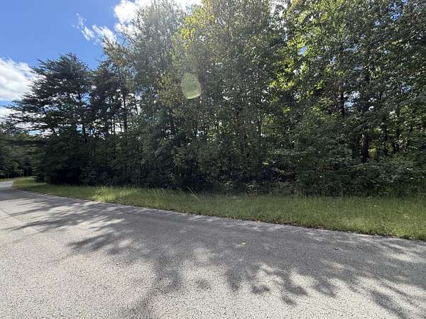 0.56 Acres of Residential Land for Sale in Albany, Kentucky