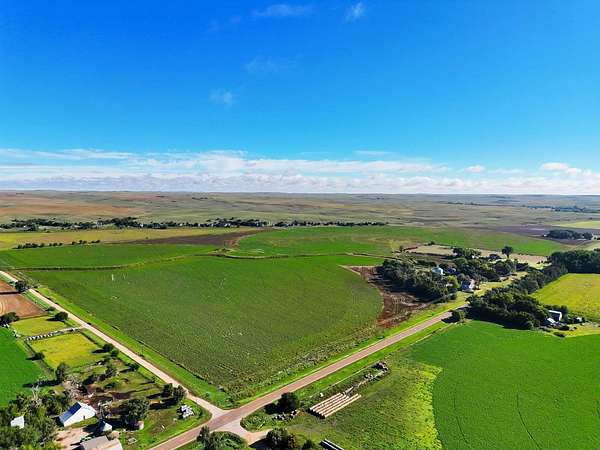 441 Acres of Land for Sale in Lewellen, Nebraska