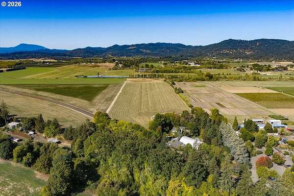 35.9 Acres of Agricultural & Residential Land for Sale in Corvallis, Oregon