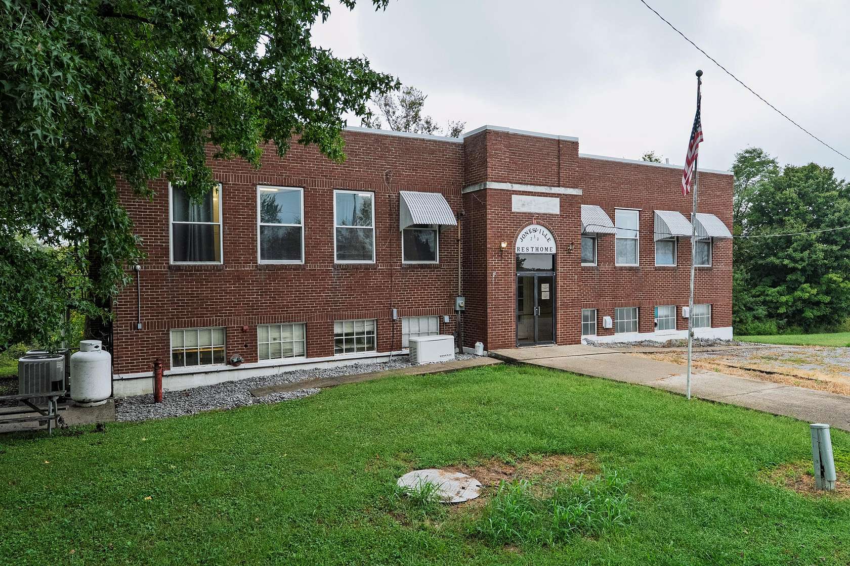 3.87 Acres of Improved Commercial Land for Sale in Williamstown, Kentucky