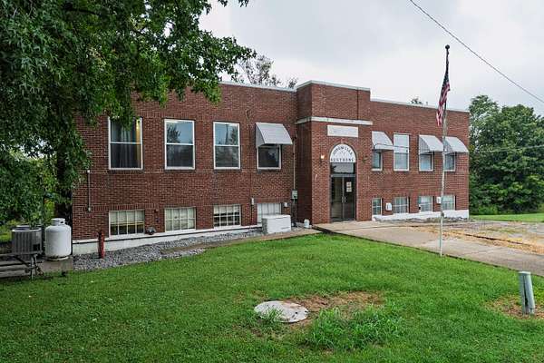 3.87 Acres of Improved Commercial Land for Sale in Williamstown, Kentucky
