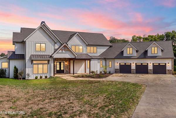 2.26 Acres of Land with Home for Sale in Knoxville, Tennessee