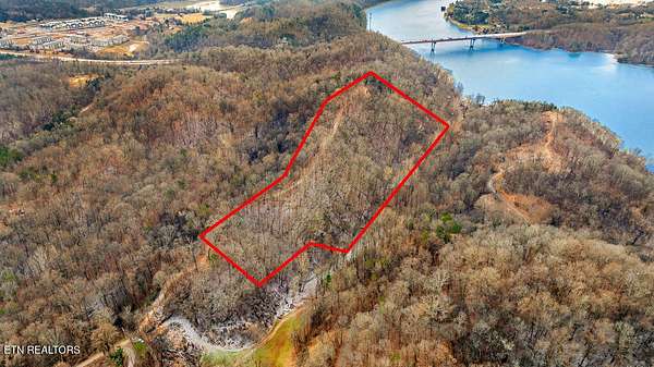 10.1 Acres of Land for Sale in Louisville, Tennessee