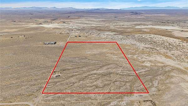 80 Acres of Recreational & Residential Land for Sale in Hinkley, California