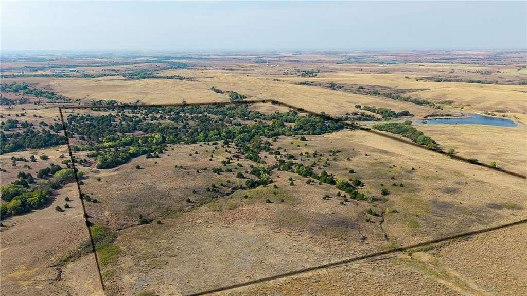 80 Acres of Land for Sale in Arapaho, Oklahoma