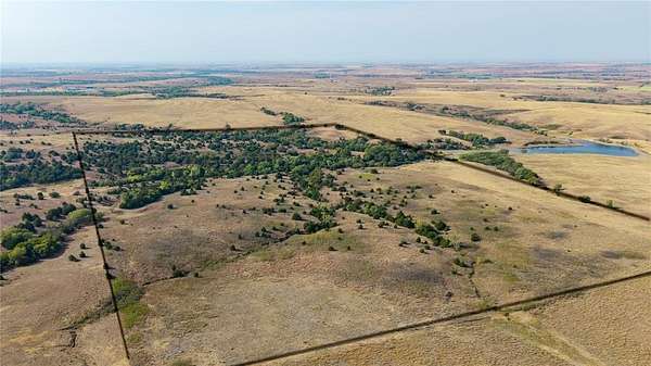 80 Acres of Land for Sale in Arapaho, Oklahoma