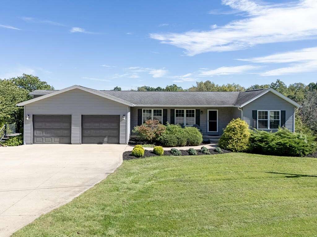 4 Acres of Land with Home for Sale in Ashland, Ohio