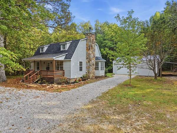 5 Acres of Land with Home for Sale in Sparta, Tennessee