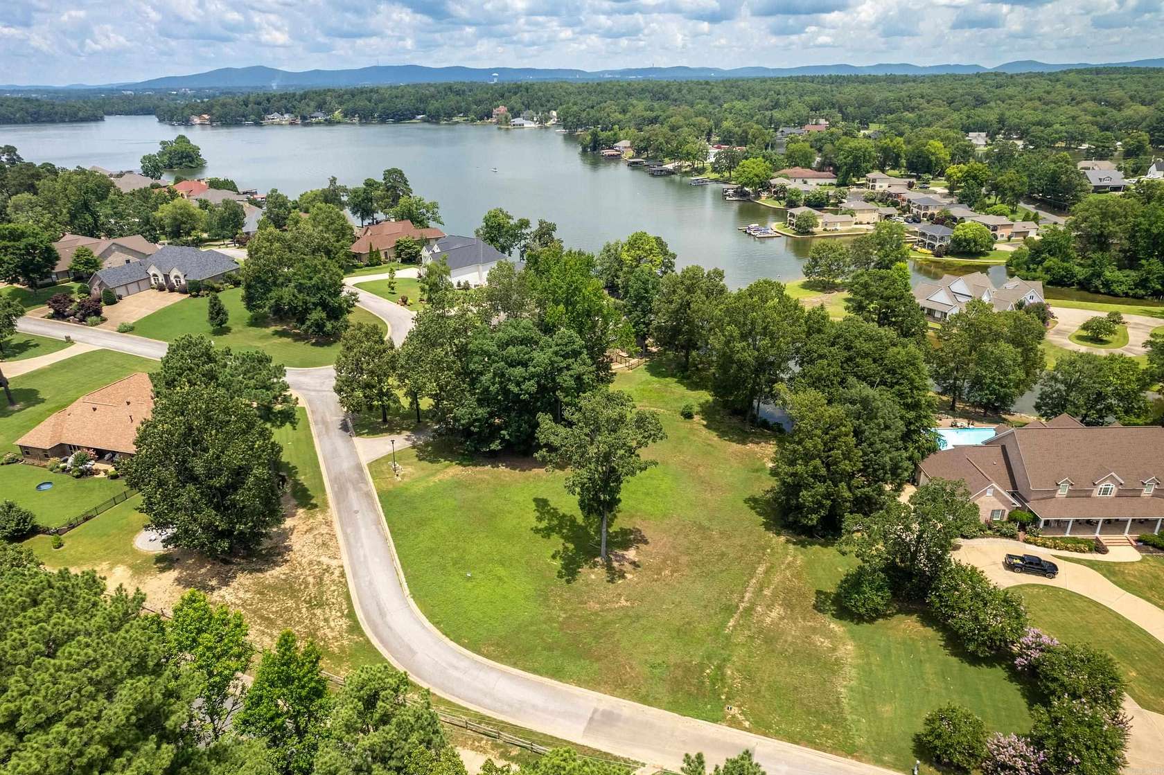 0.85 Acres of Residential Land for Sale in Hot Springs, Arkansas