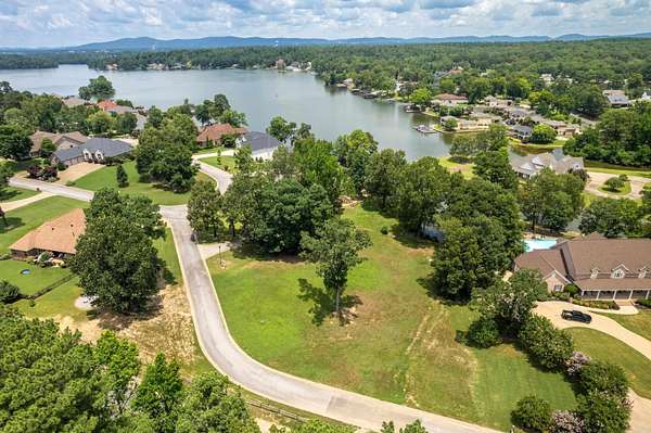 0.85 Acres of Residential Land for Sale in Hot Springs, Arkansas