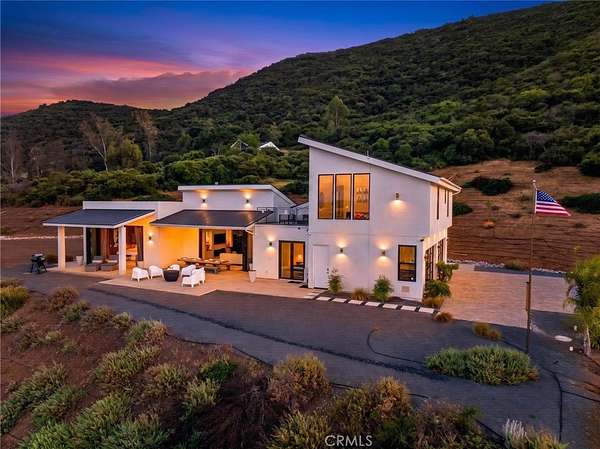 4.5 Acres of Land with Home for Sale in Murrieta, California