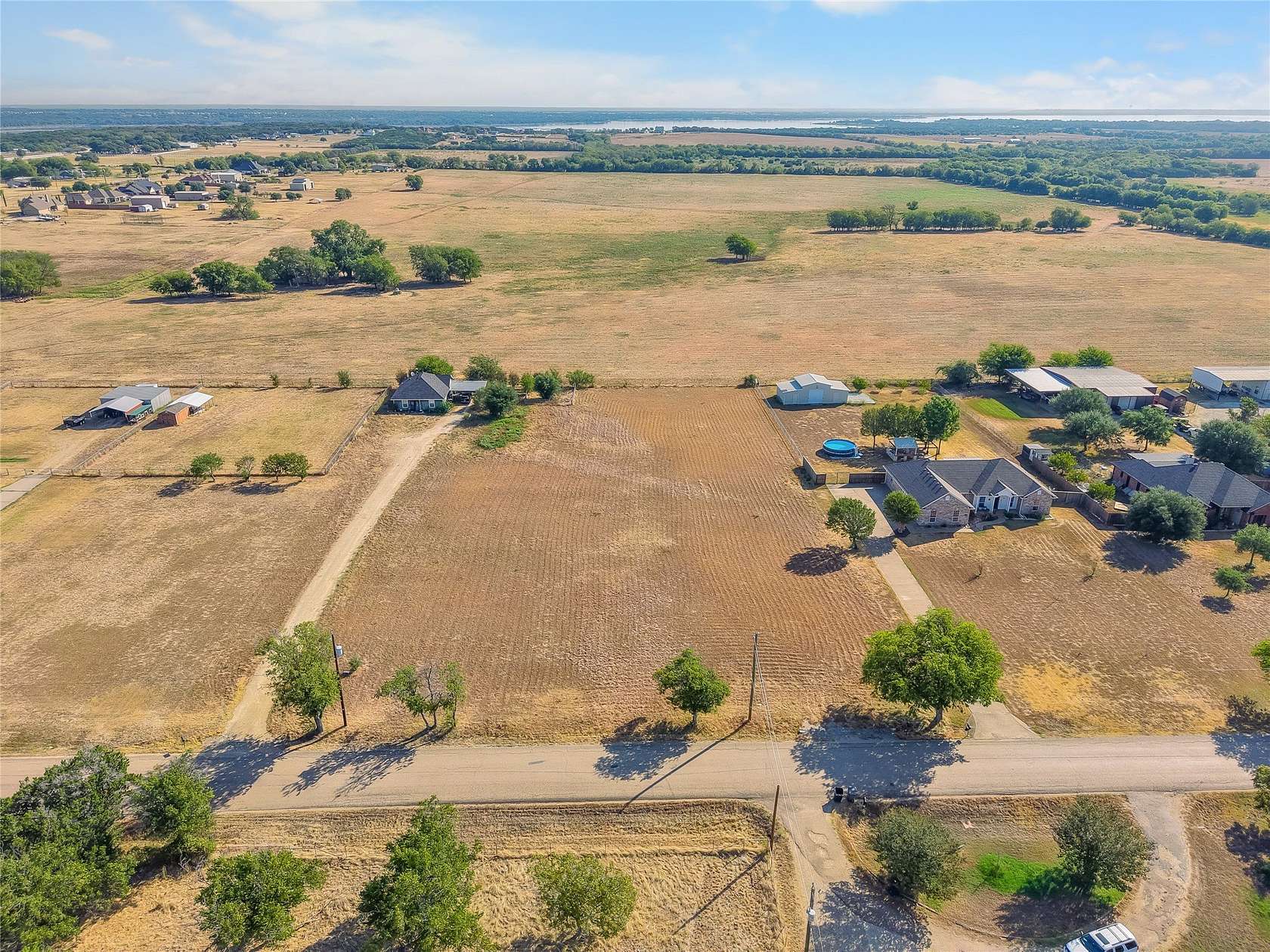 1 Acre of Residential Land for Sale in Woodway, Texas
