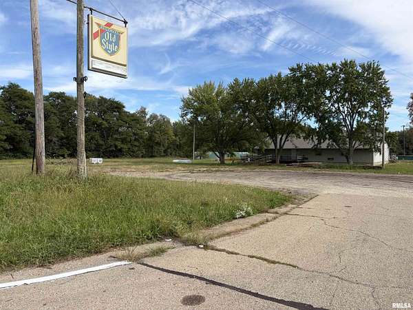 5.42 Acres of Commercial Land for Sale in Chillicothe, Illinois