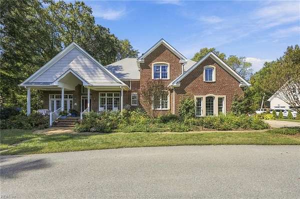 6.47 Acres of Land with Home for Sale in Suffolk, Virginia