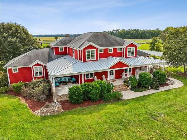 12.2 Acres of Land with Home for Sale in Chesapeake, Virginia