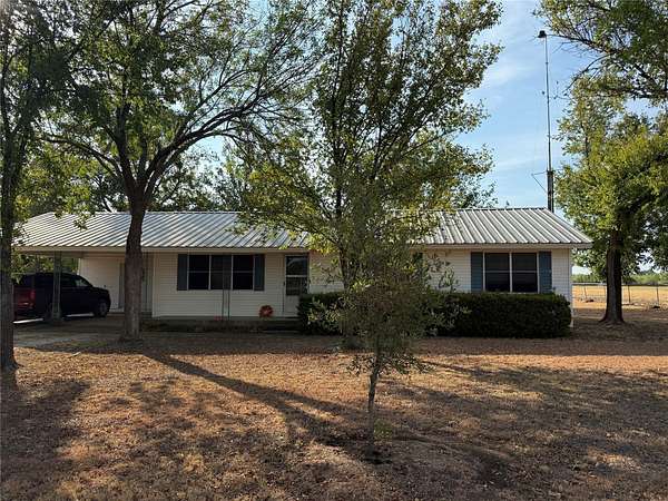 50 Acres of Land with Home for Sale in Meridian, Texas