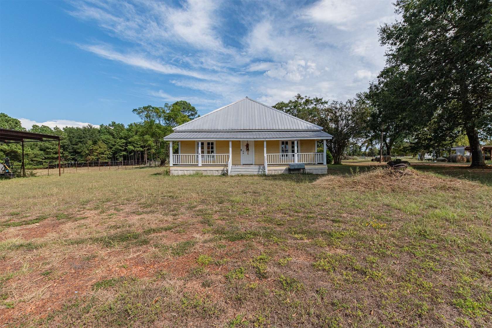 4 Acres of Land with Home for Sale in Diana, Texas