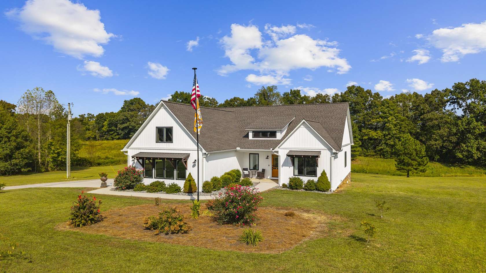 7 Acres of Land with Home for Sale in Bloomington Springs, Tennessee