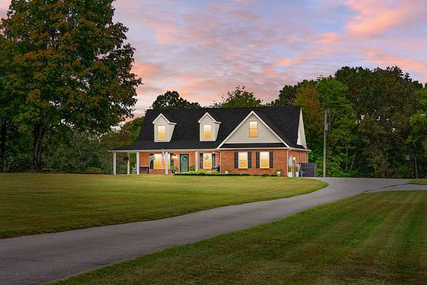 6 Acres of Land with Home for Sale in Southside, Tennessee