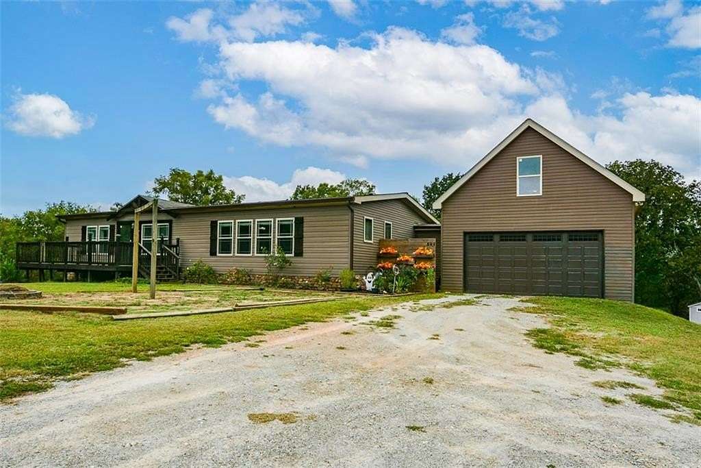 19.8 Acres of Land with Home for Sale in Jasper, Georgia