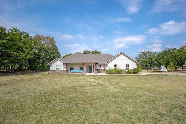 2.5 Acres of Land with Home for Sale in Meeker, Oklahoma
