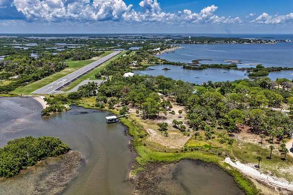 2.8 Acres of Residential Land for Sale in Cedar Key, Florida