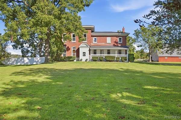 9.8 Acres of Land with Home for Sale in Lockport, New York