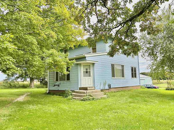 10.3 Acres of Land with Home for Sale in Capron, Illinois