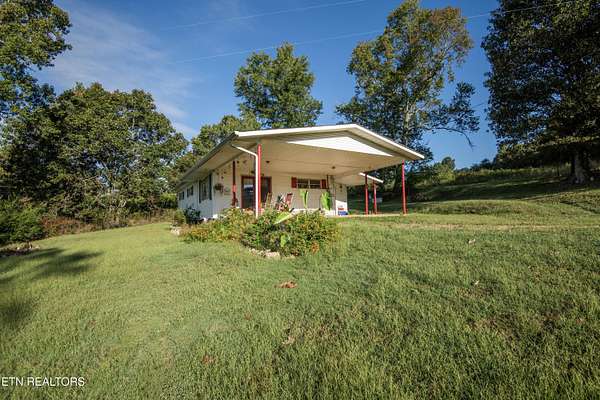8 Acres of Land with Home for Sale in Sweetwater, Tennessee