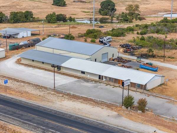 13.8 Acres of Improved Commercial Land for Sale in Granbury, Texas