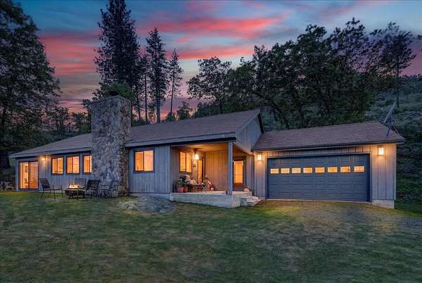 40 Acres of Recreational Land with Home for Sale in Mariposa, California