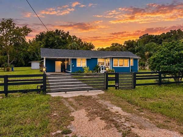 3.33 Acres of Land with Home for Sale in Dade City, Florida