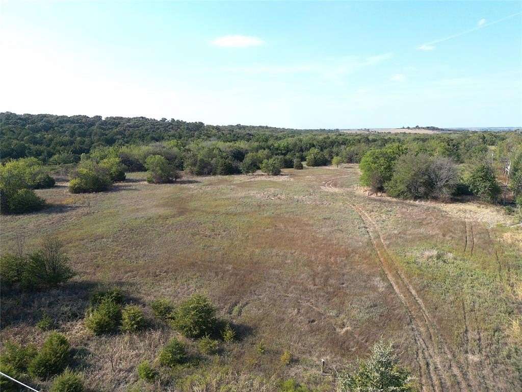10 Acres of Land for Sale in Holdenville, Oklahoma