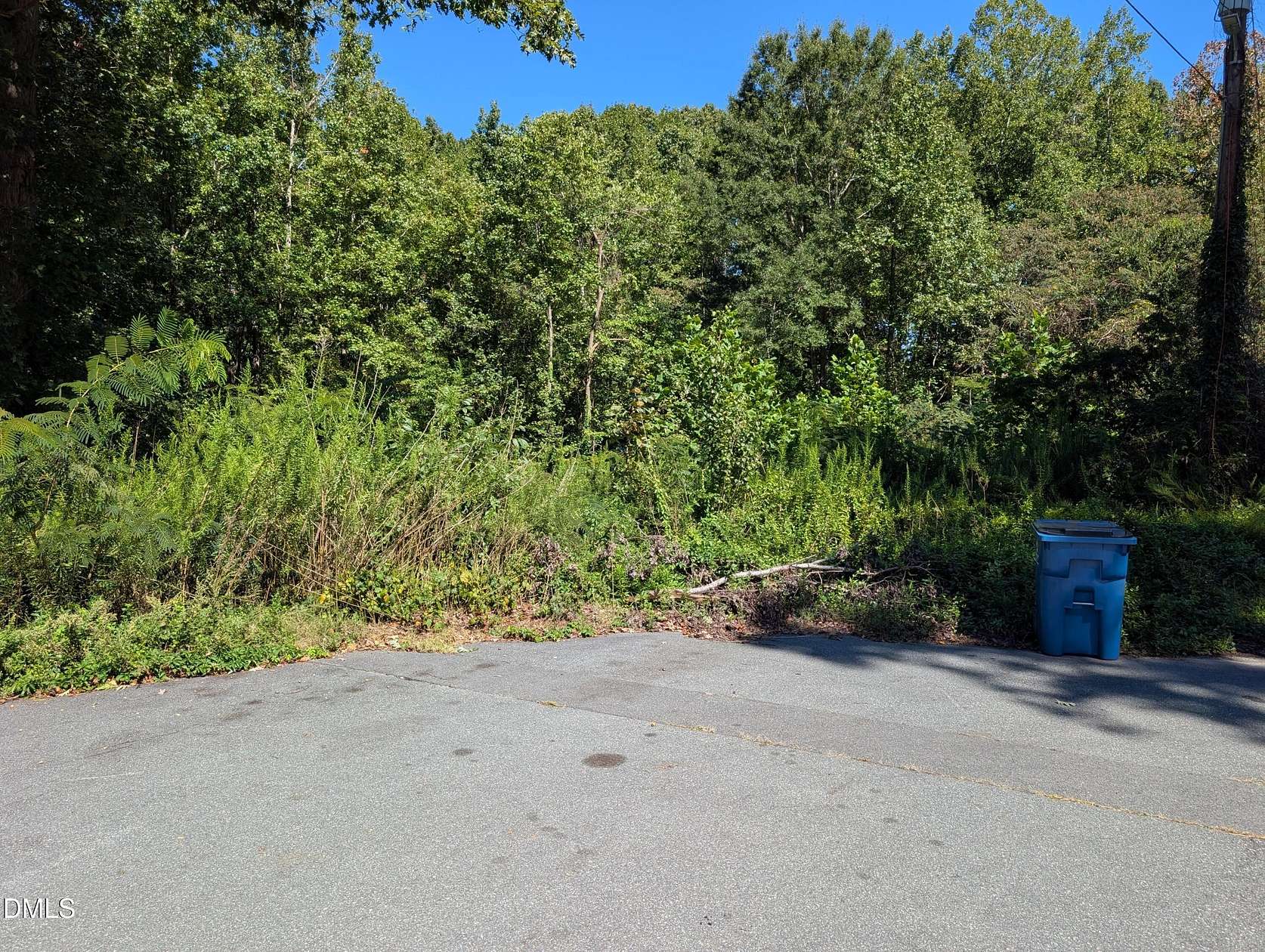 0.85 Acres of Land for Sale in Burlington, North Carolina