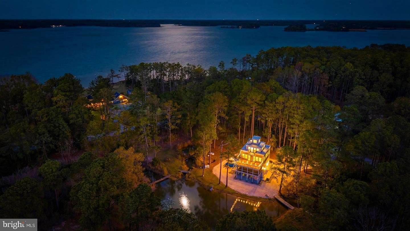 4.49 Acres of Land with Home for Lease in Cambridge, Maryland