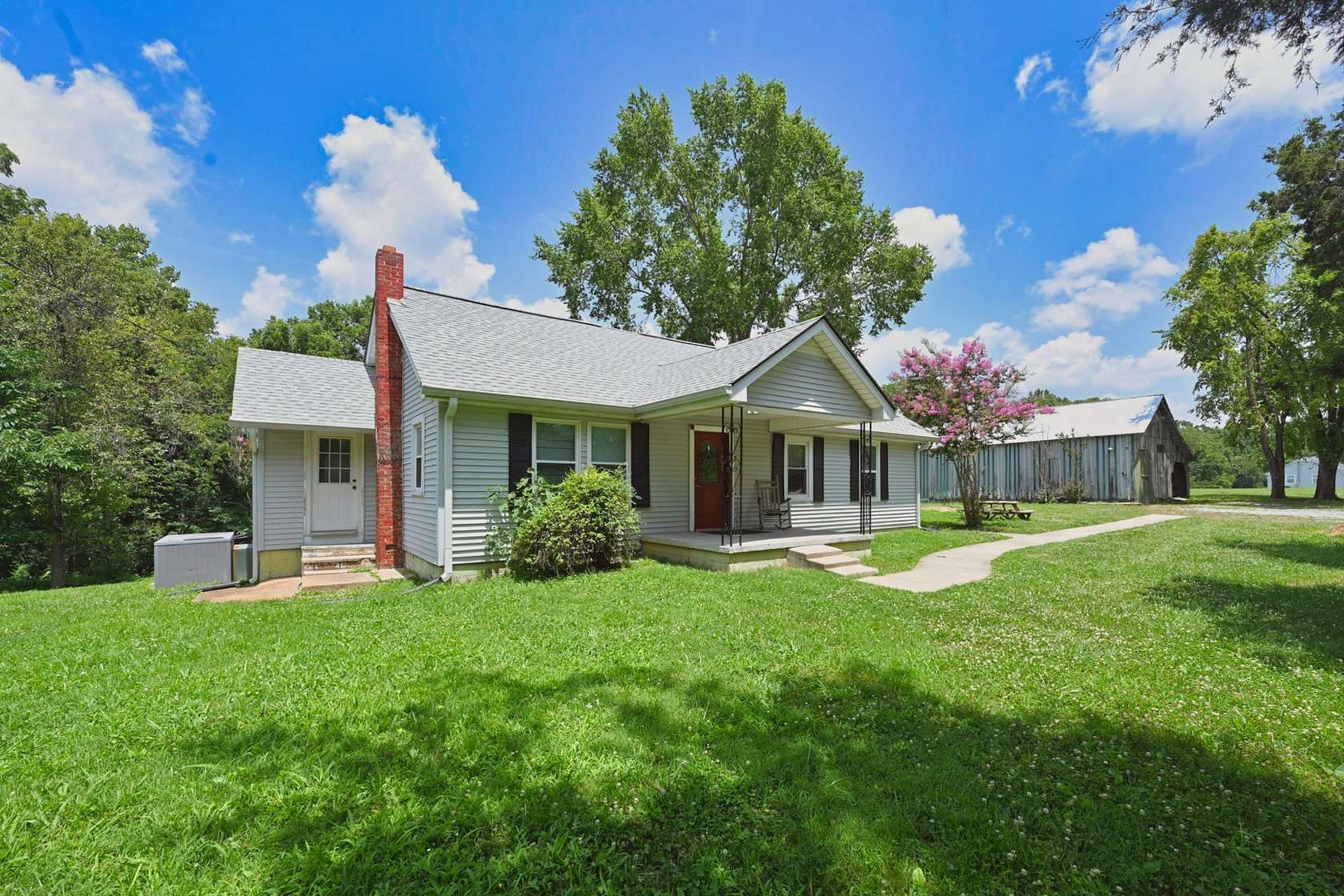 4 Acres of Land with Home for Sale in Goodlettsville, Tennessee