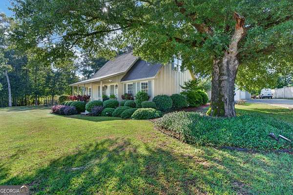1.52 Acres of Land with Home for Sale in Dublin, Georgia