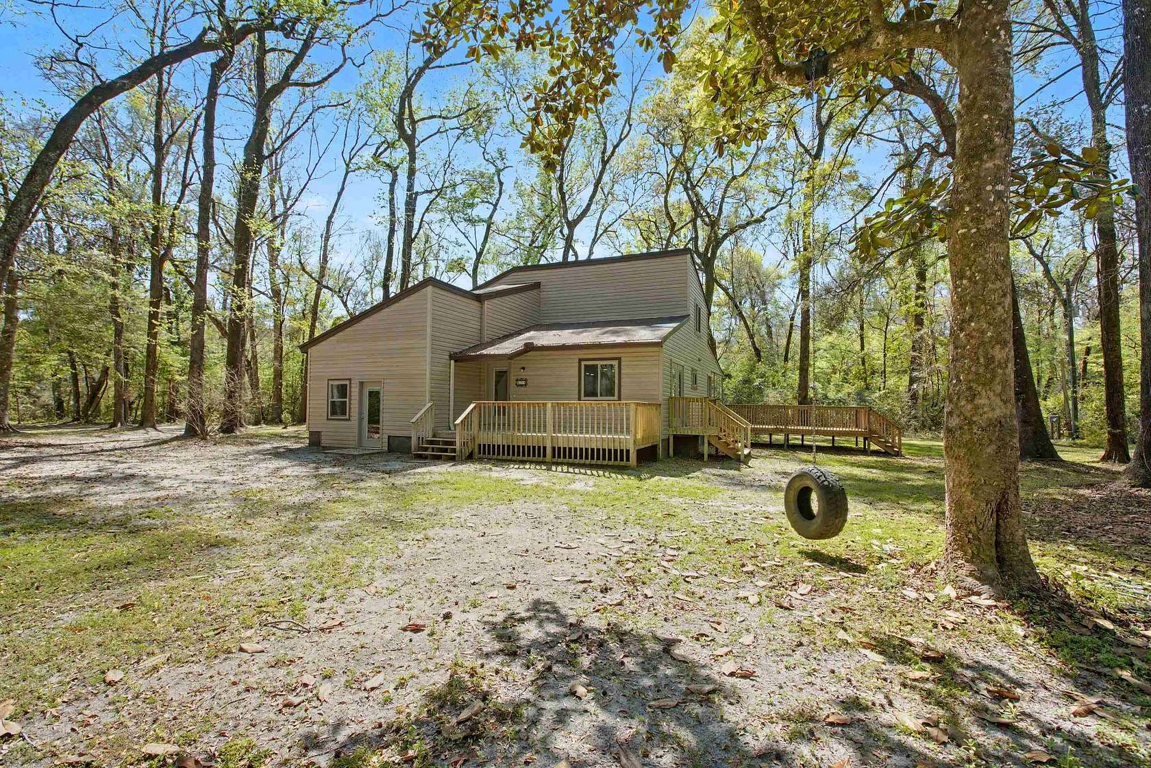 7 Acres of Land with Home for Sale in Crawfordville, Florida