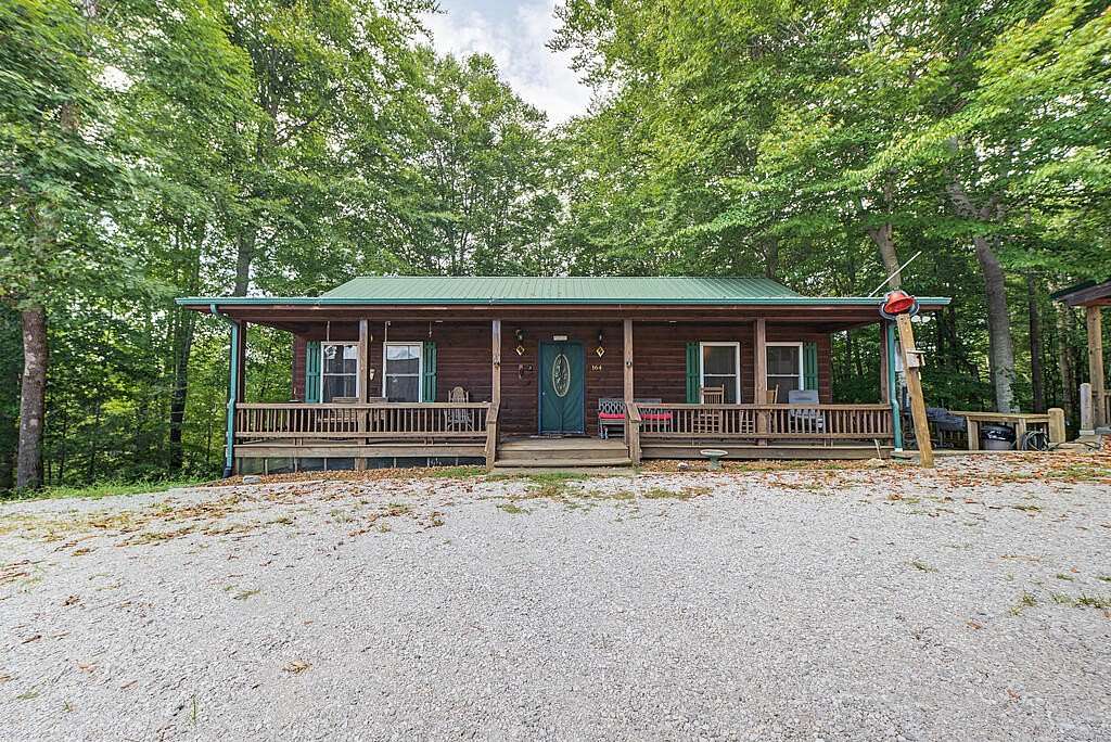 1.86 Acres of Land with Home for Sale in Byrdstown, Tennessee