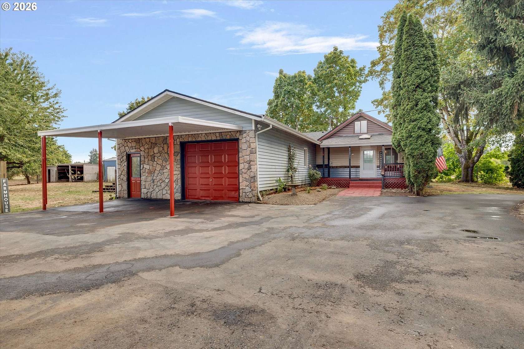 2.29 Acres of Land with Home for Sale in Canby, Oregon