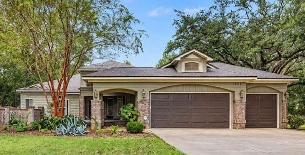 1.5 Acres of Residential Land for Sale in Albany, Georgia