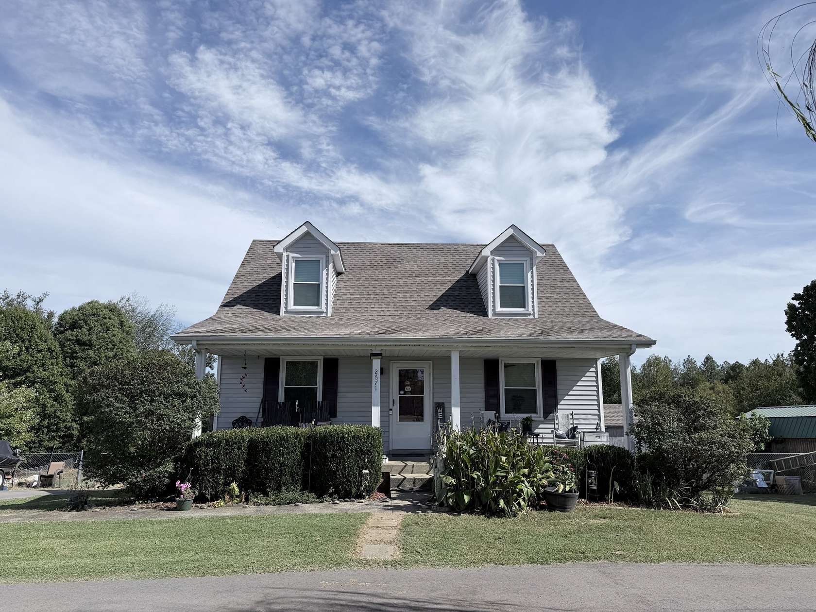 1.6 Acres of Land with Home for Sale in Clarksville, Tennessee