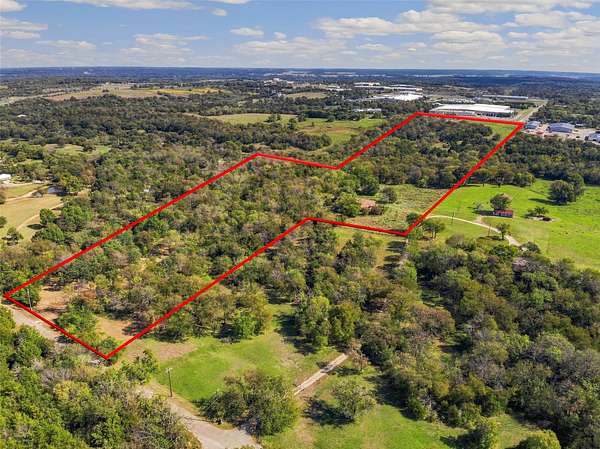 10 Acres of Residential Land for Sale in Denison, Texas