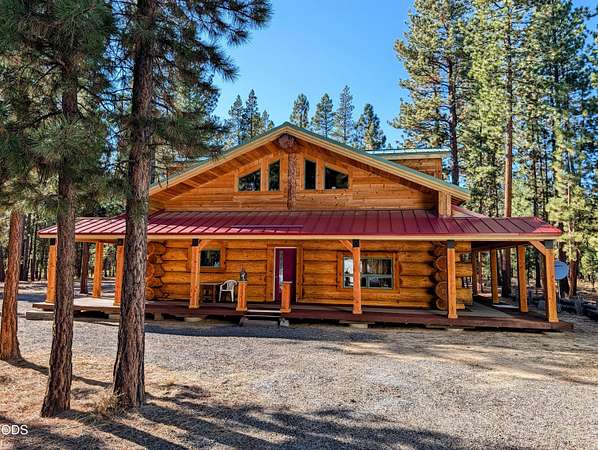 9.1 Acres of Land with Home for Sale in La Pine, Oregon