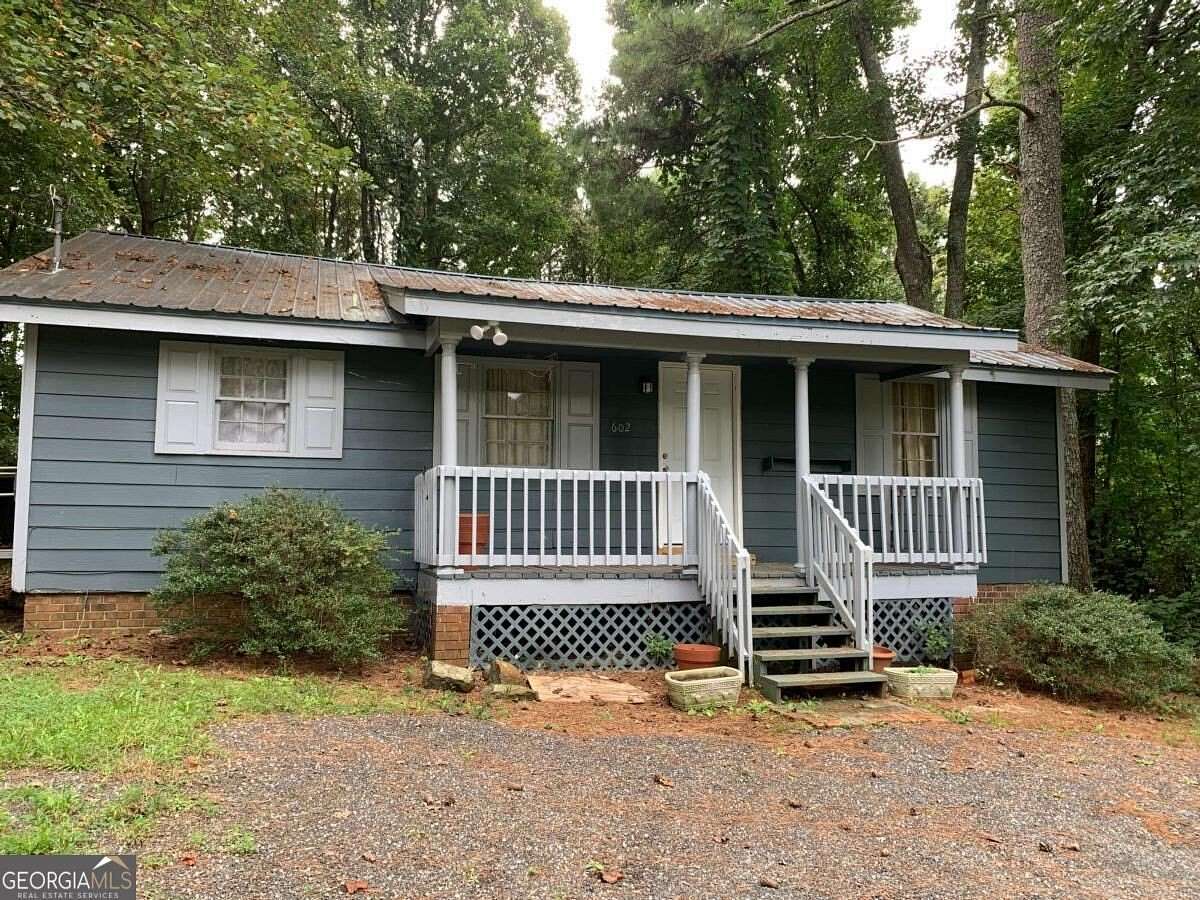 1.5 Acres of Land with Home for Sale in Villa Rica, Georgia