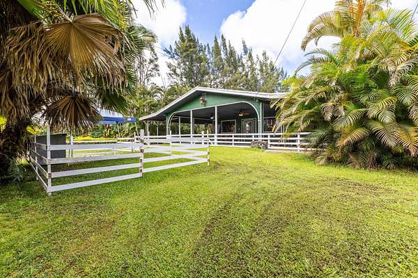 4 Acres of Land with Home for Sale in Mountain View, Hawaii