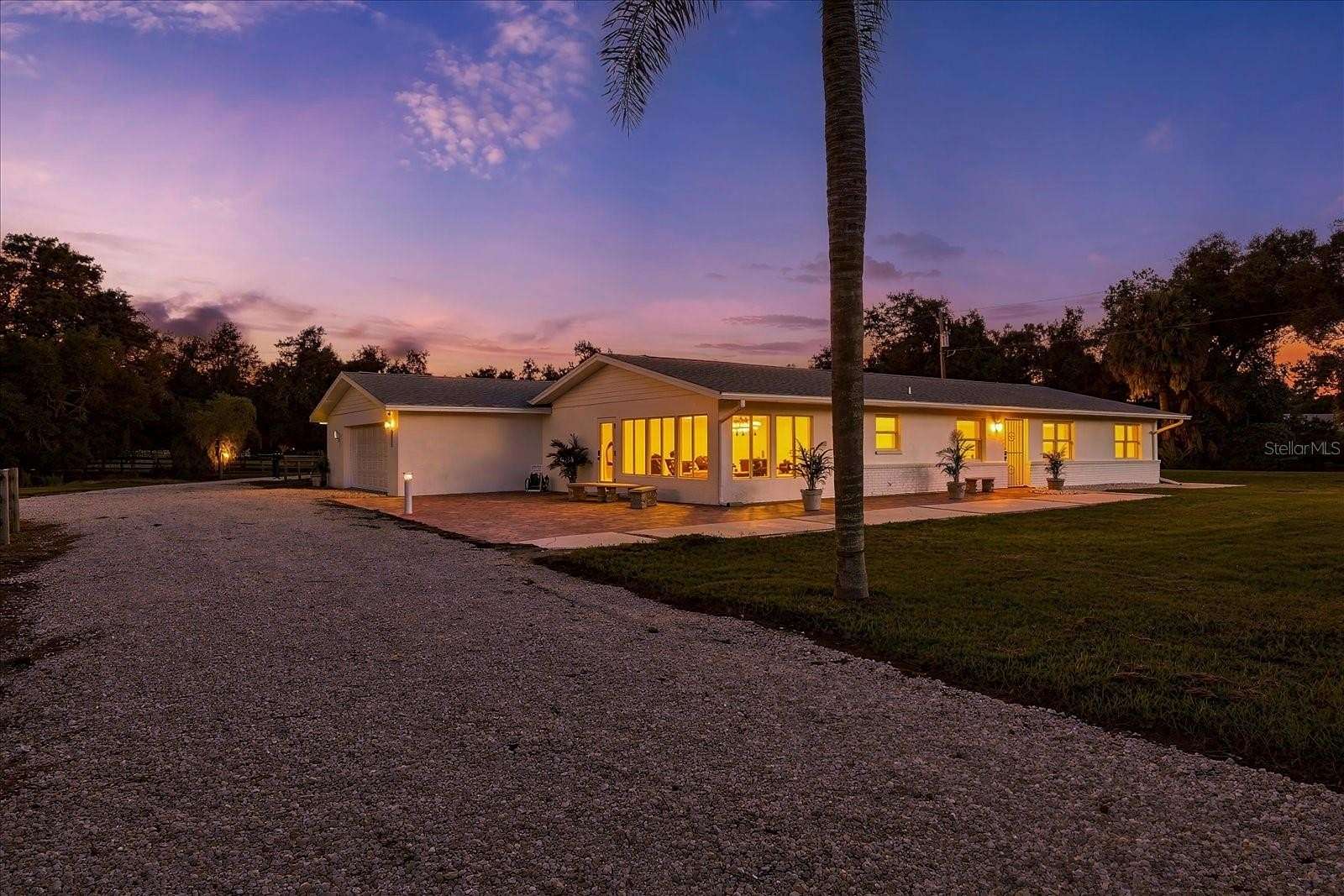 5.33 Acres of Land with Home for Sale in Sarasota, Florida