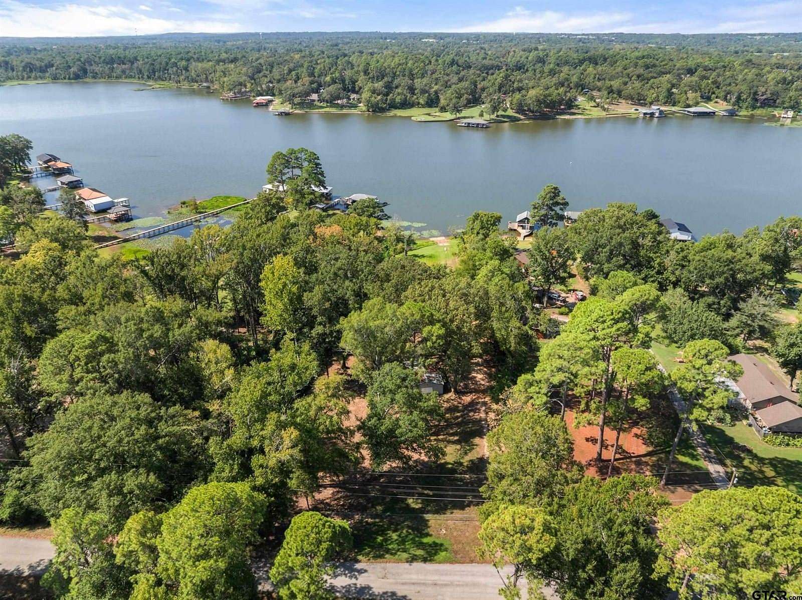 1.45 Acres of Residential Land for Sale in Whitehouse, Texas