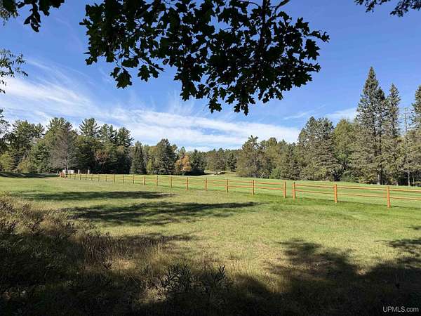 2.68 Acres of Residential Land for Sale in Gladstone, Michigan