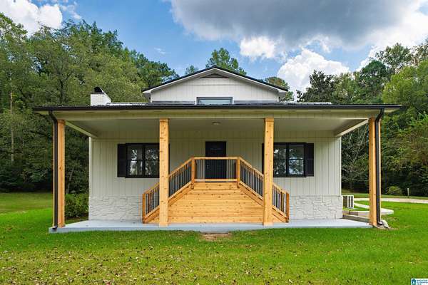 4.3 Acres of Land with Home for Sale in Leeds, Alabama